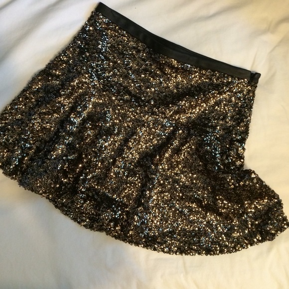 Express sequin skirt size 0