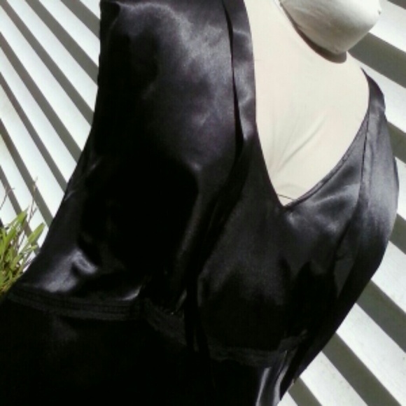 Ladies Bryant Camisole Plus Sz 18 Black - Picture 3 of 4