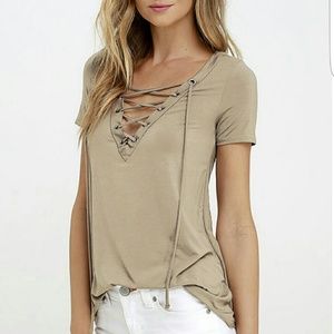 NWT Lulus Lace Up Top *Accepting offers*