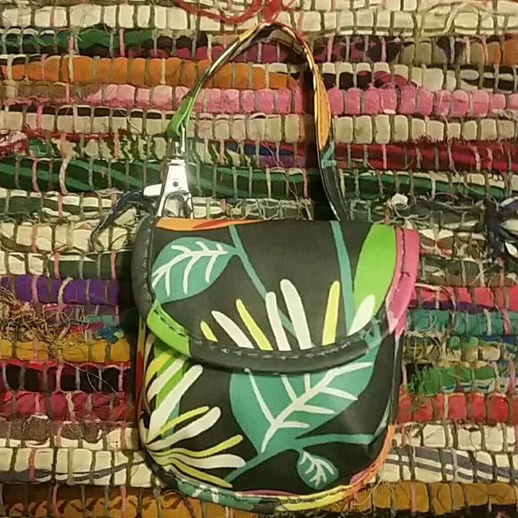 Vera Bradley Handbags - 🚫🚫SOLD🚫🚫