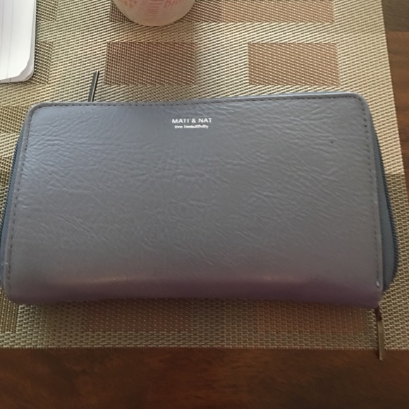 Matt & Nat leather wallet