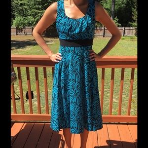 Teal and Black Sleeveless Dress