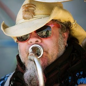 Meet your Posher, Derek