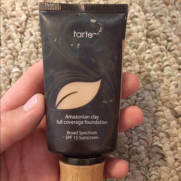 Tarte clay foundation