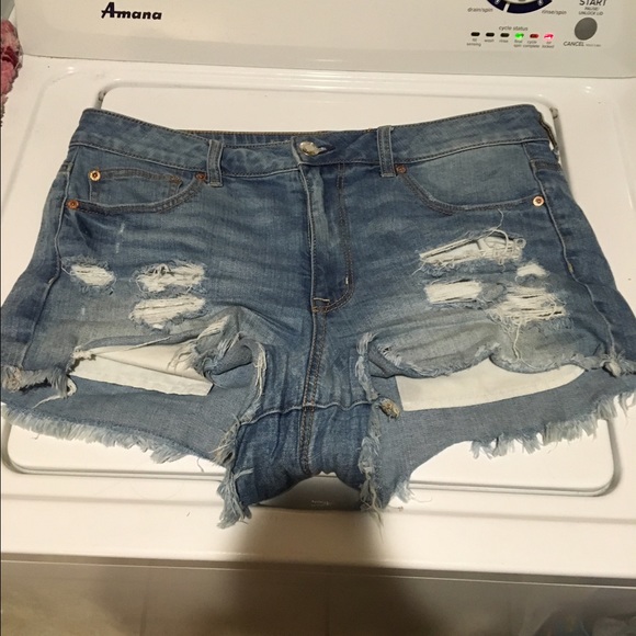 Hi-Rise Festivals Light Wash American Eagle Jeans