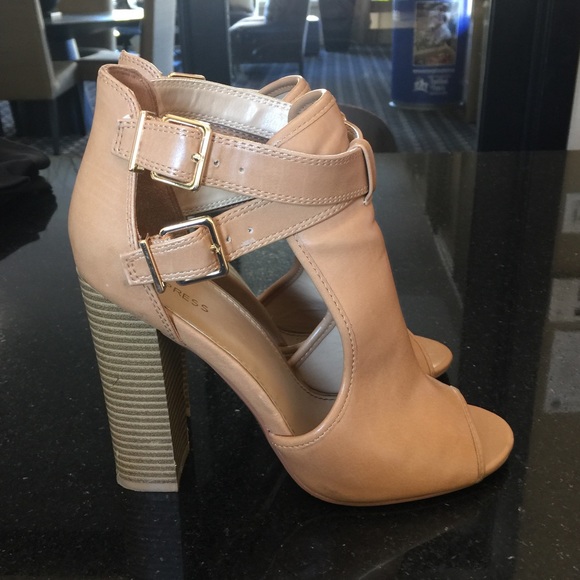Express Bootie Heals