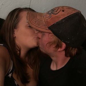 Meet your Posher, Alexia