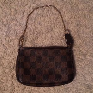 Louis Vuitton Mini Pochette (mini handbag)