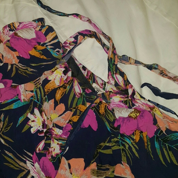 COTTON CANDY LA tie front shorts - Picture 3 of 3