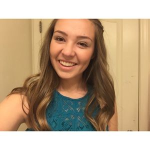 Meet your Posher, Ashlie