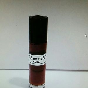 Kush Body Oil One (1) 1/3 Oz Glass Roll-On Bottle