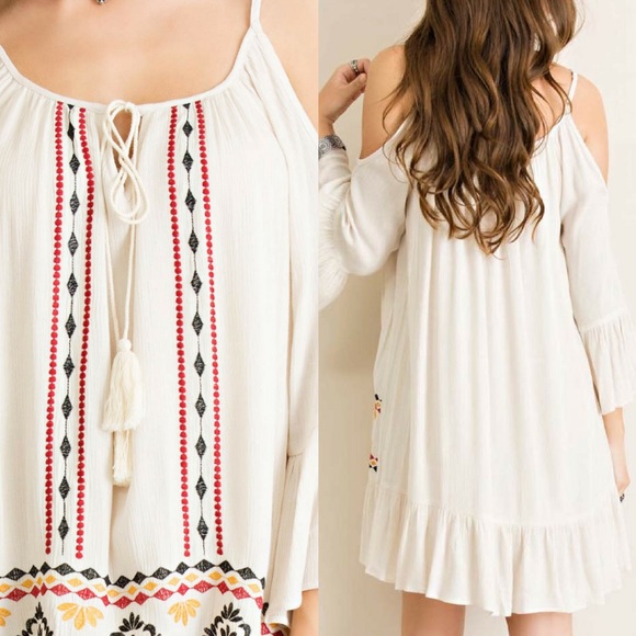 ‼️LAST ONE‼️Aztec Embroidery Drop Waist Dress - Picture 2 of 4