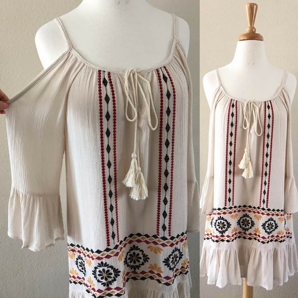 ‼️LAST ONE‼️Aztec Embroidery Drop Waist Dress - Picture 3 of 4