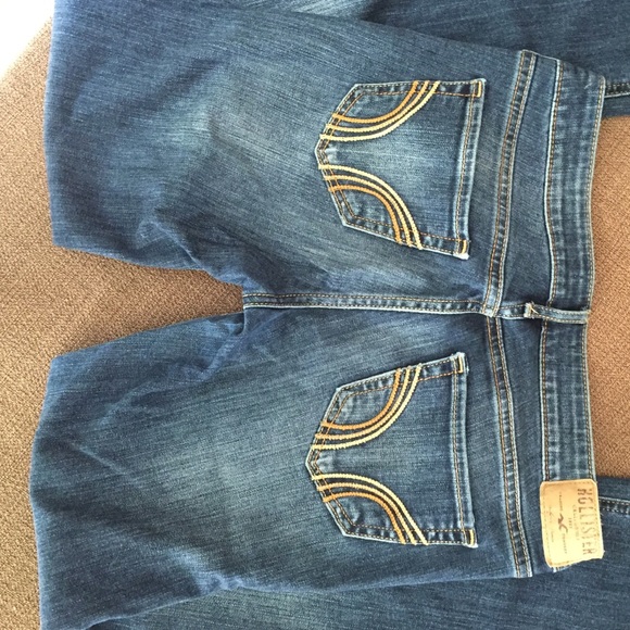 Too small - Picture 3 of 4