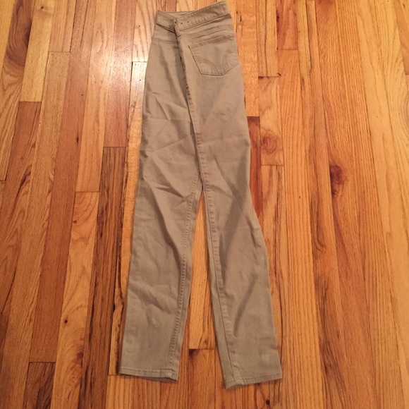 Hollister skinny khakis