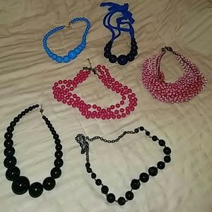 Necklaces a lot of 6