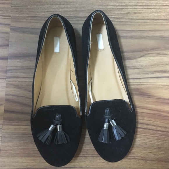 Black flats