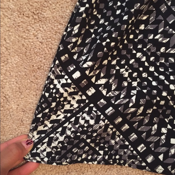 Tribal-print romper - Picture 4 of 4