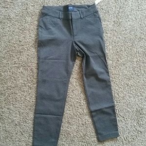 Old Navy Pixie Mid Rise Pants