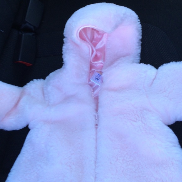 Old navy infant jacket 3-6 mo