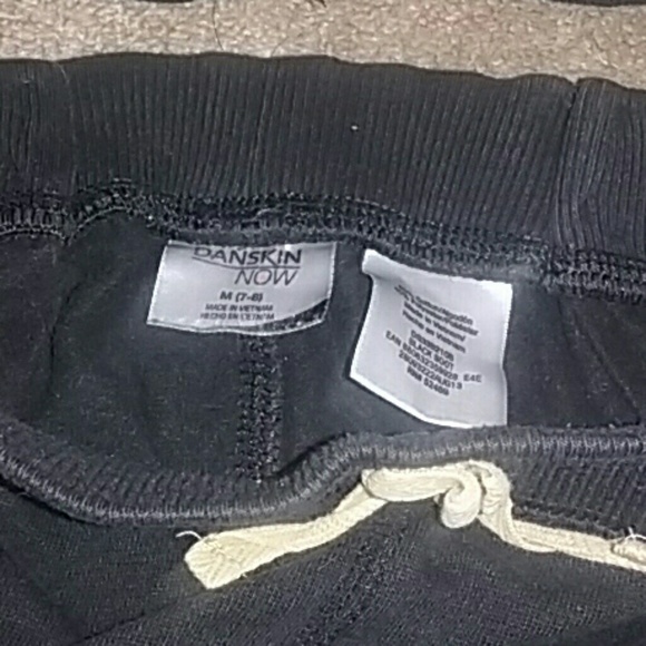 Matching hoodie and sweatpants - Picture 3 of 4