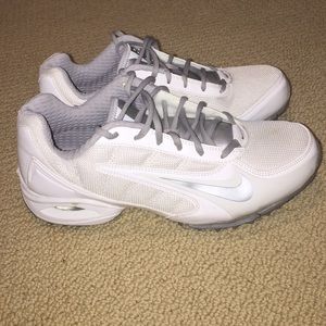 Nike Destroyer White Lacrosse Turf Sneakers
