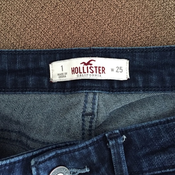 Too small - Picture 4 of 4