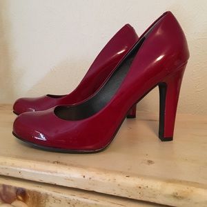 Jessica Simpson Callie Pump