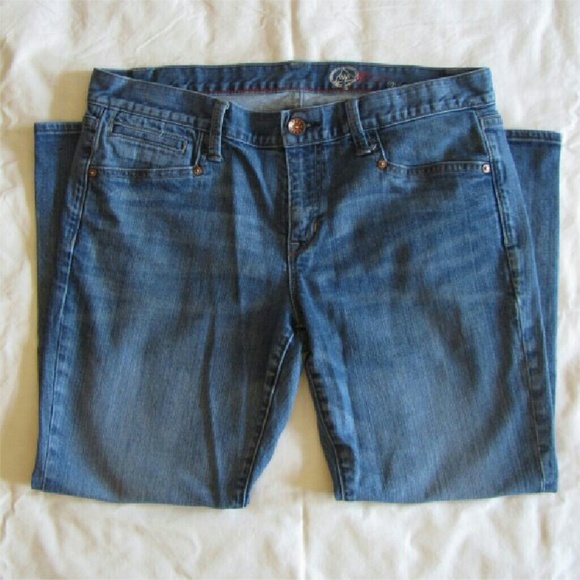 GAP 1969 Limited Edition Cute Denim Capris 12