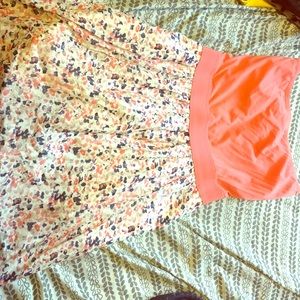 Medium, Strapless Guess Dress