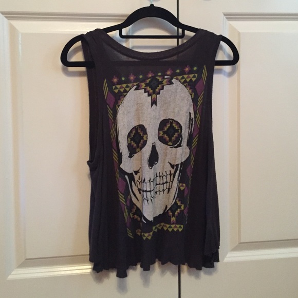 Urban Outfitters Scull Tank - Picture 2 of 4