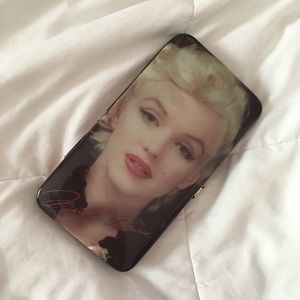 Marilyn Monroe wallet!!