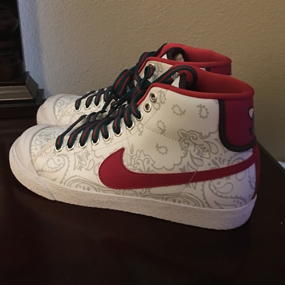 Woman's All Court Sneakers