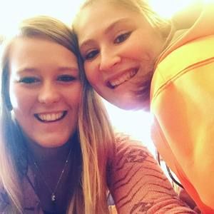 Meet your Posher, Hayley