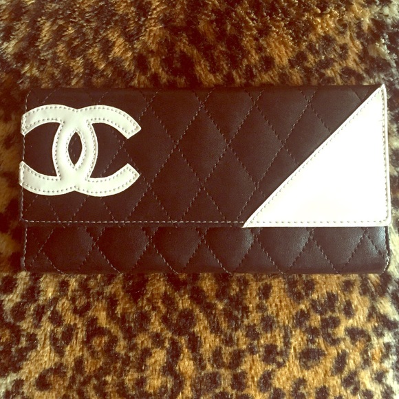 Non Authentic Chanel Wallet
