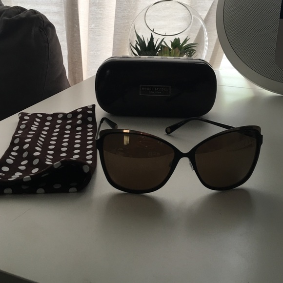 Sunglasses 😎