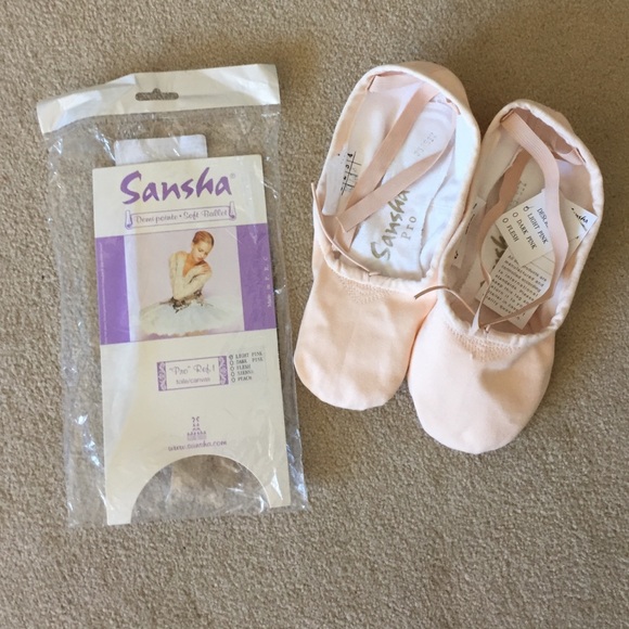NWT Sansha Pro adult ballet slippers.