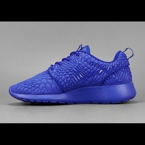 LIMITED Nike Roshe Diamondbacks 9.5 New in box