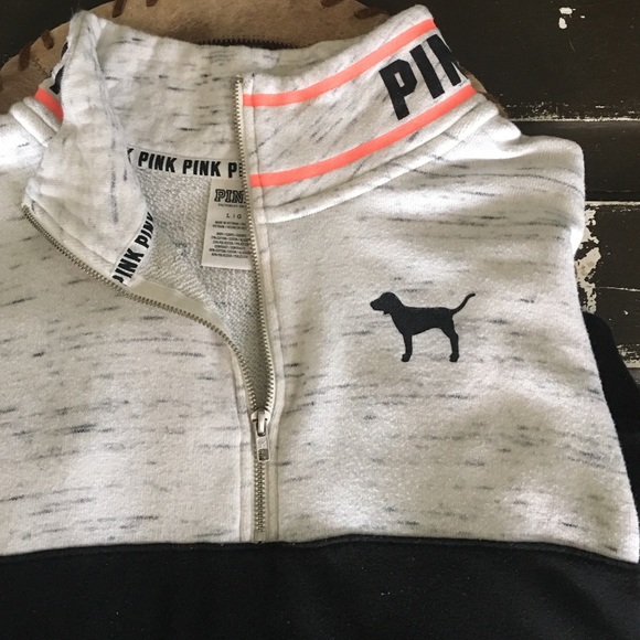 VS pink half zip