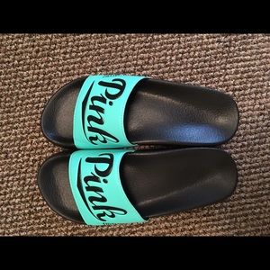 VS teal slides size large brand new