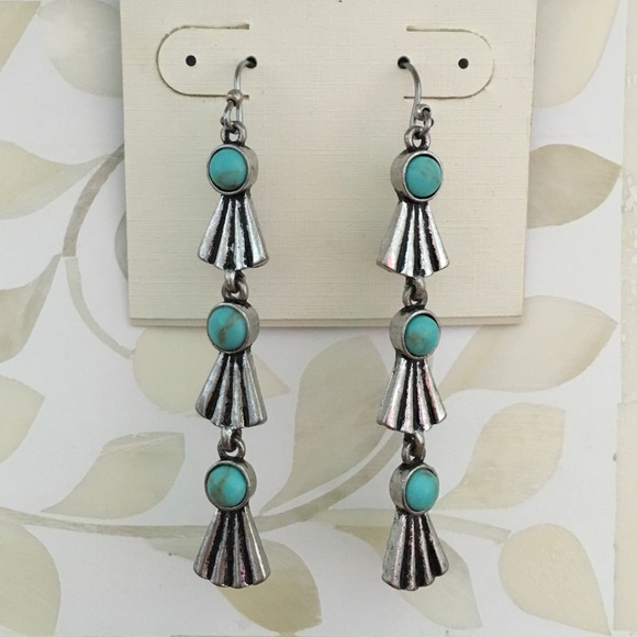 Lucky Brand Silver Dangling Earrings - Picture 2 of 2