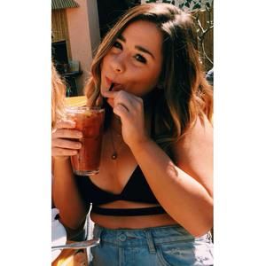 Meet your Posher, Ali