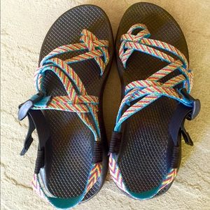 Chacos - Women's Rainbow Double Strap Size: 9