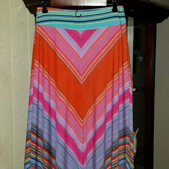 Maxi skirt