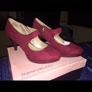 Burgundy bandolino high heels