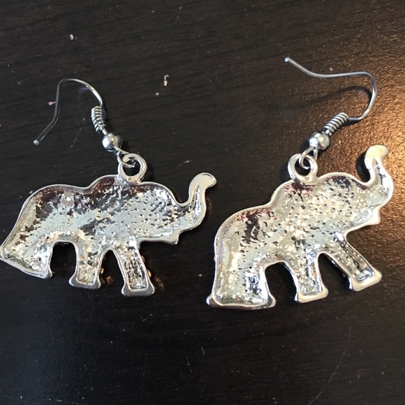 ALABAMA FANS Elephant Pierced Earrings Red /Silver - Picture 2 of 4