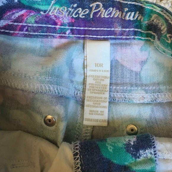 Justice colorful shorts - Picture 2 of 3