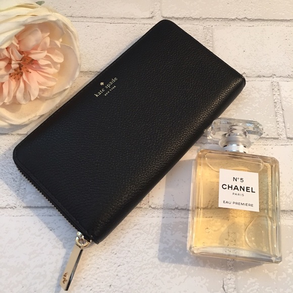 kate spade Handbags - Kate Spade Black Cobble Hill Zip Around Wallet