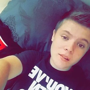 Meet your Posher, Destiny