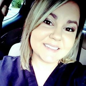 Meet your Posher, Brittney